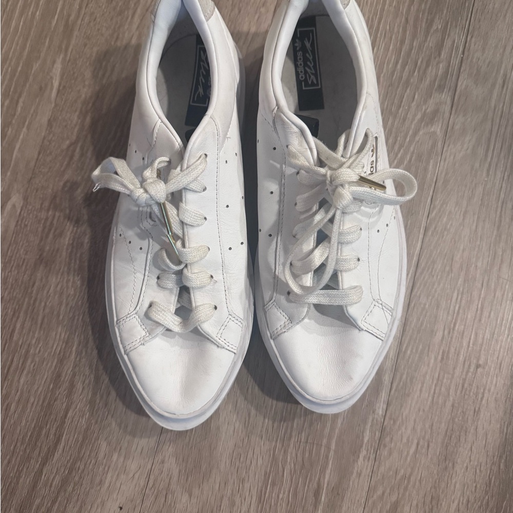 adidas Women's White Sneakers 8.5